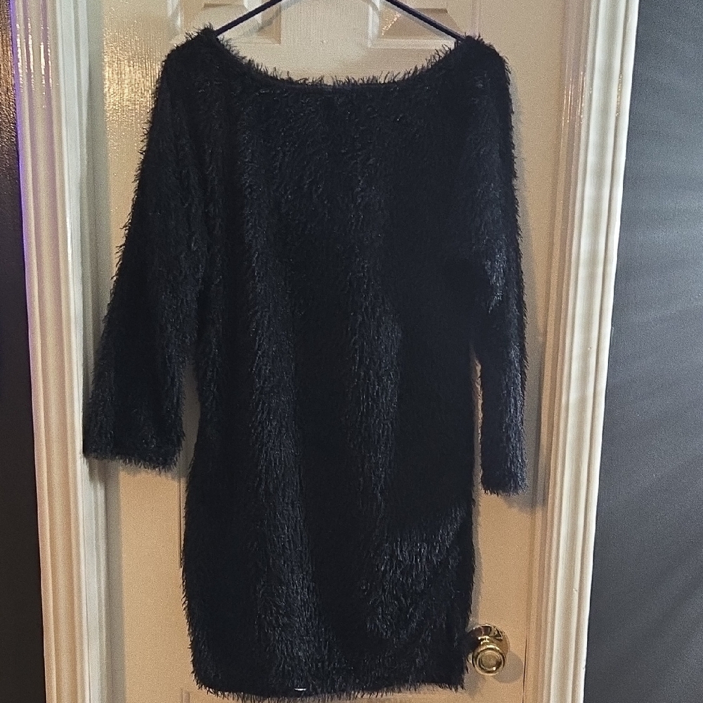 Black Fuzzy Long Sleeve Dress/ 🎈5 For $30
